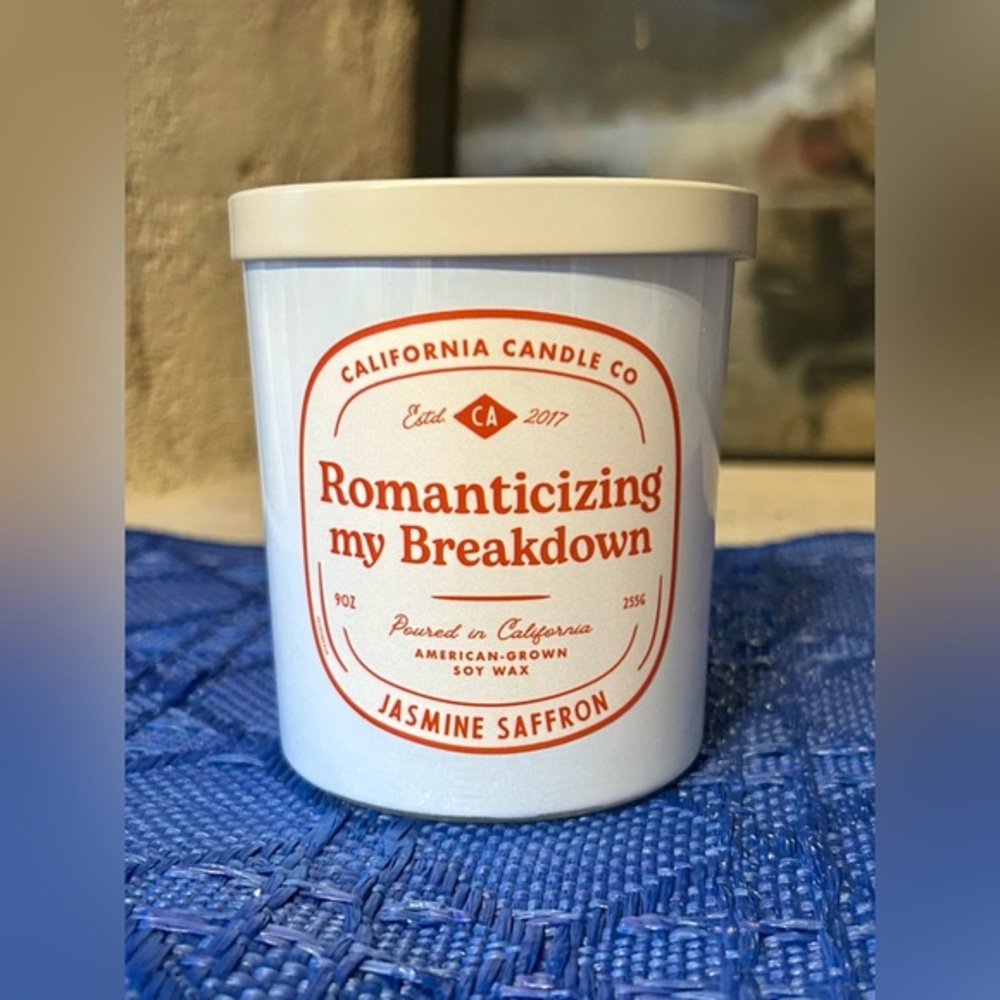 Leoben Company Romanticizing my Breakdown Jasmine Saffron Candle 9oz